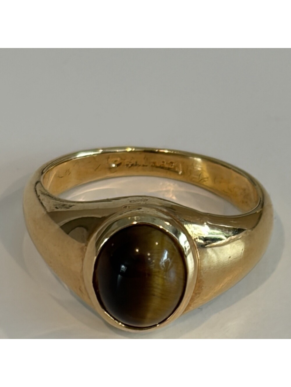 Vintage Mid Century HGE Gold Tiger's Eye Signet Ring Oval Bezel Open Back Sz 9 - Picture 6 of 9